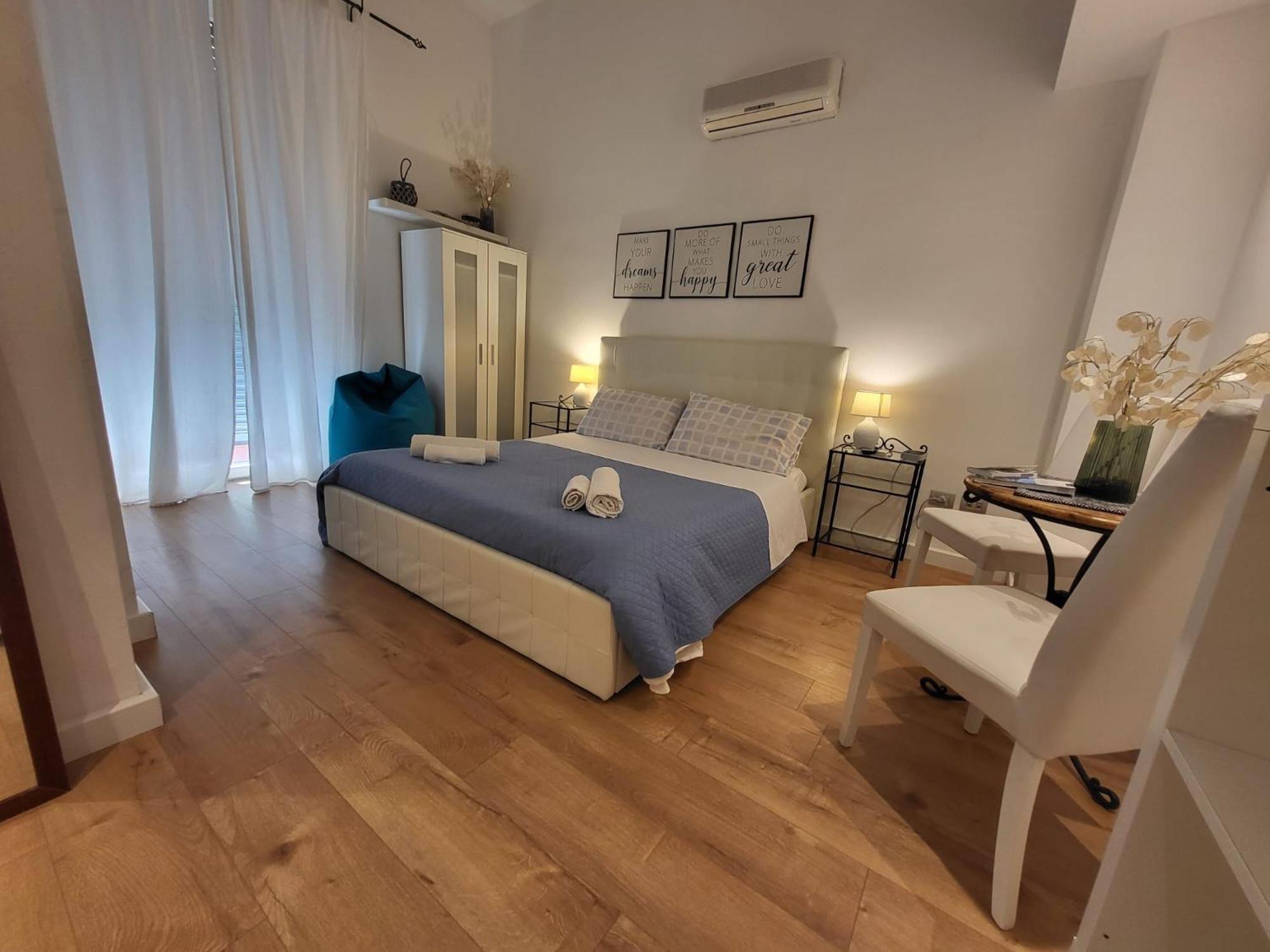 Bed and Breakfast Living Кальяри Экстерьер фото